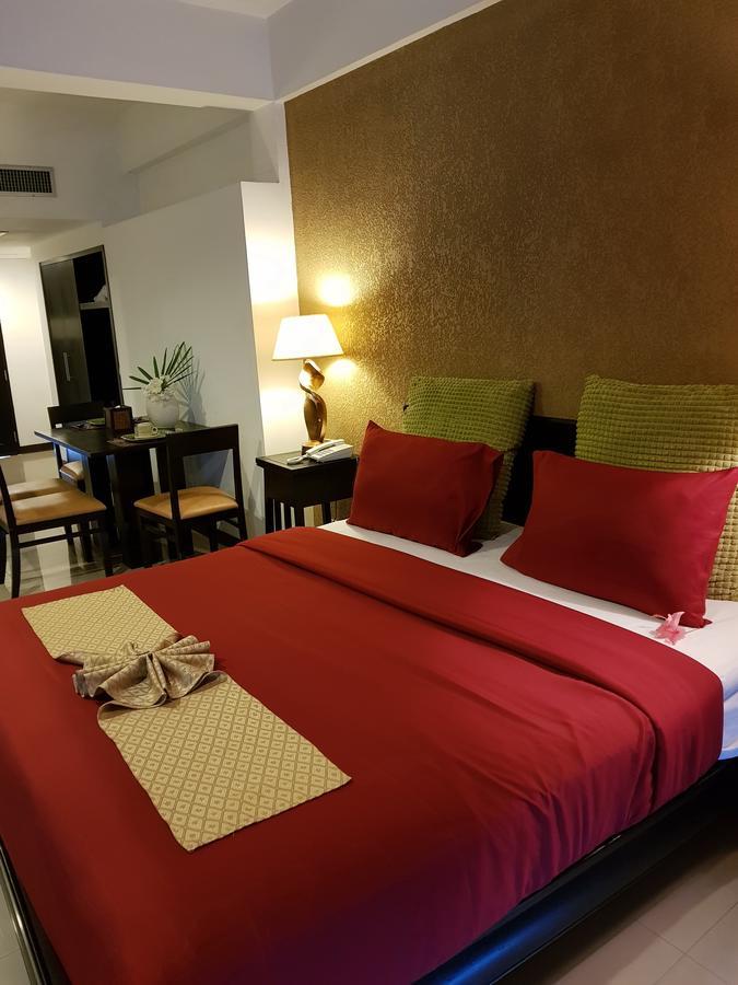 Siam Piman Hotel Bangkok Exterior foto