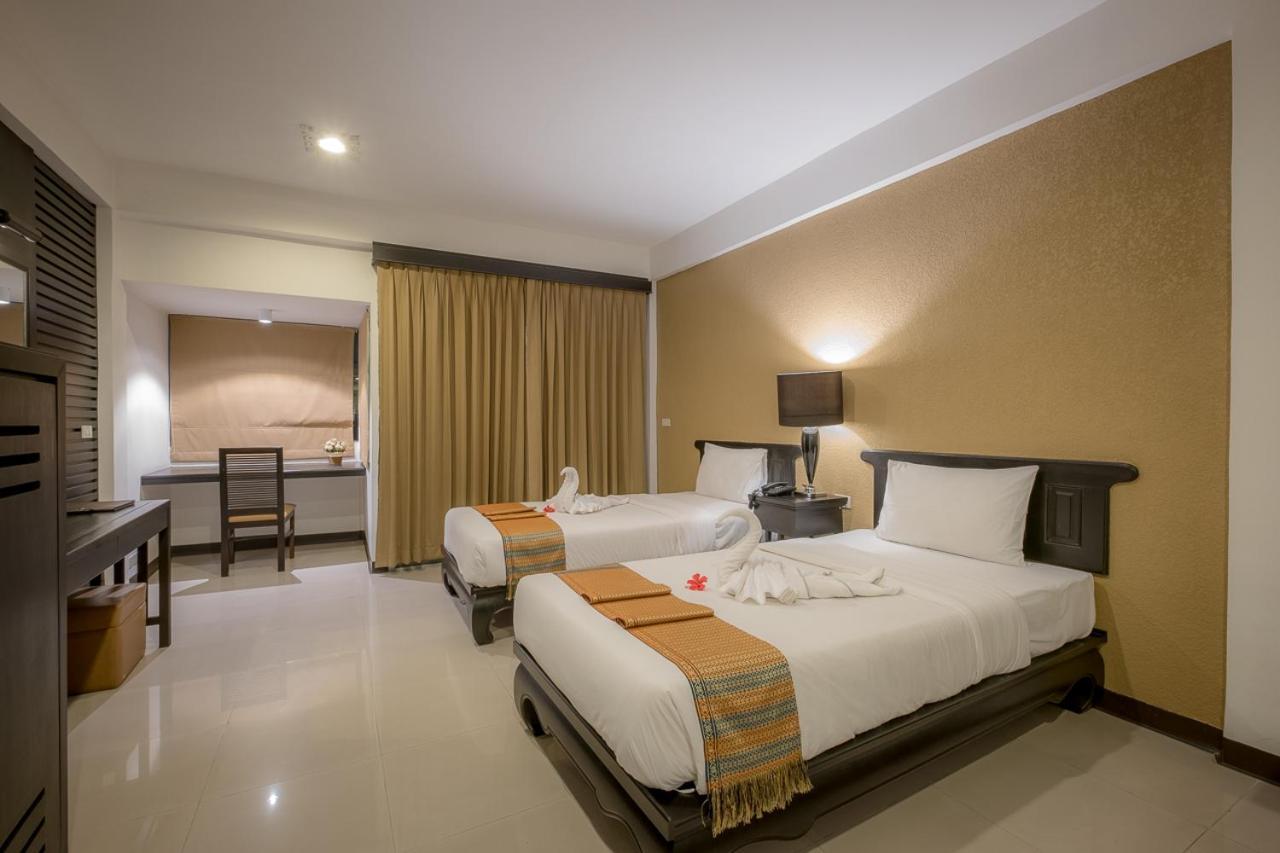 Siam Piman Hotel Bangkok Exterior foto